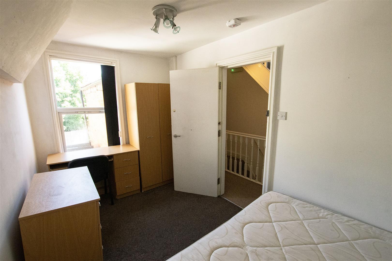 Flat Heeley Road in Birmingham