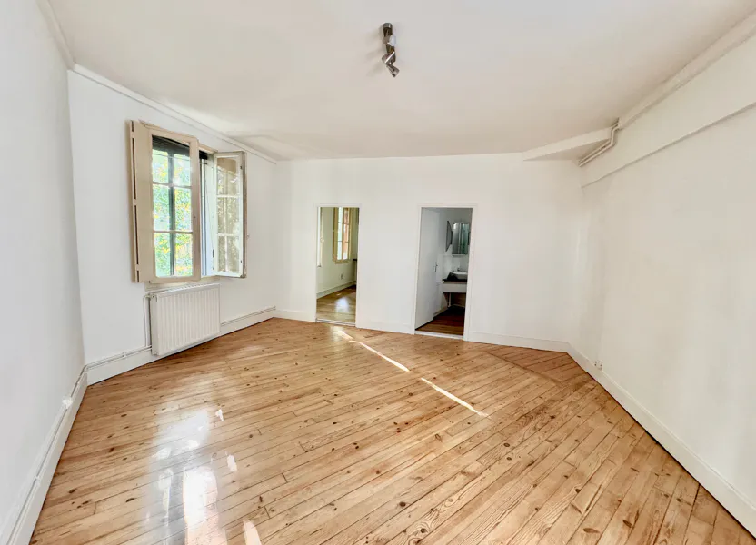 Appartement Impasse de la Préfecture à Toulouse