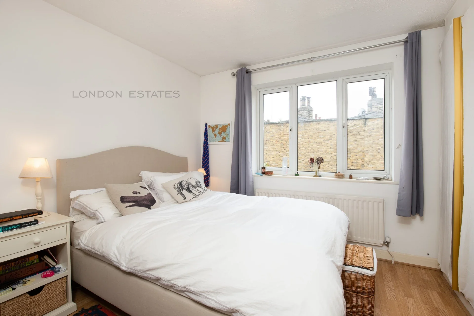 House Ravenscourt Gardens in Greater London