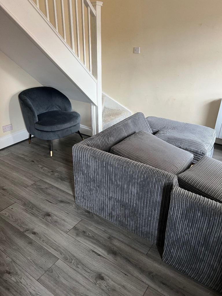 Flat Norman Way in Melton