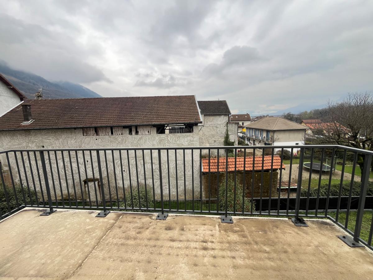 Flat Quai des Négociants in Lancey