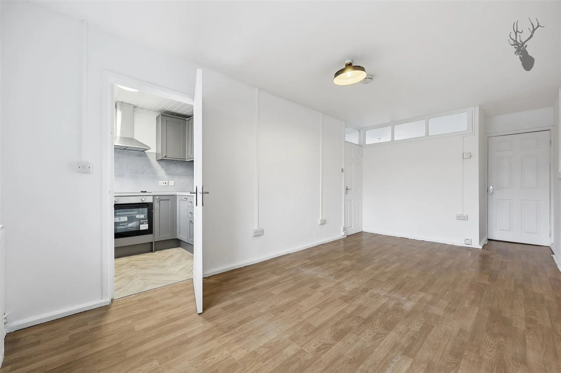 Flat Court Yard in Greater London
