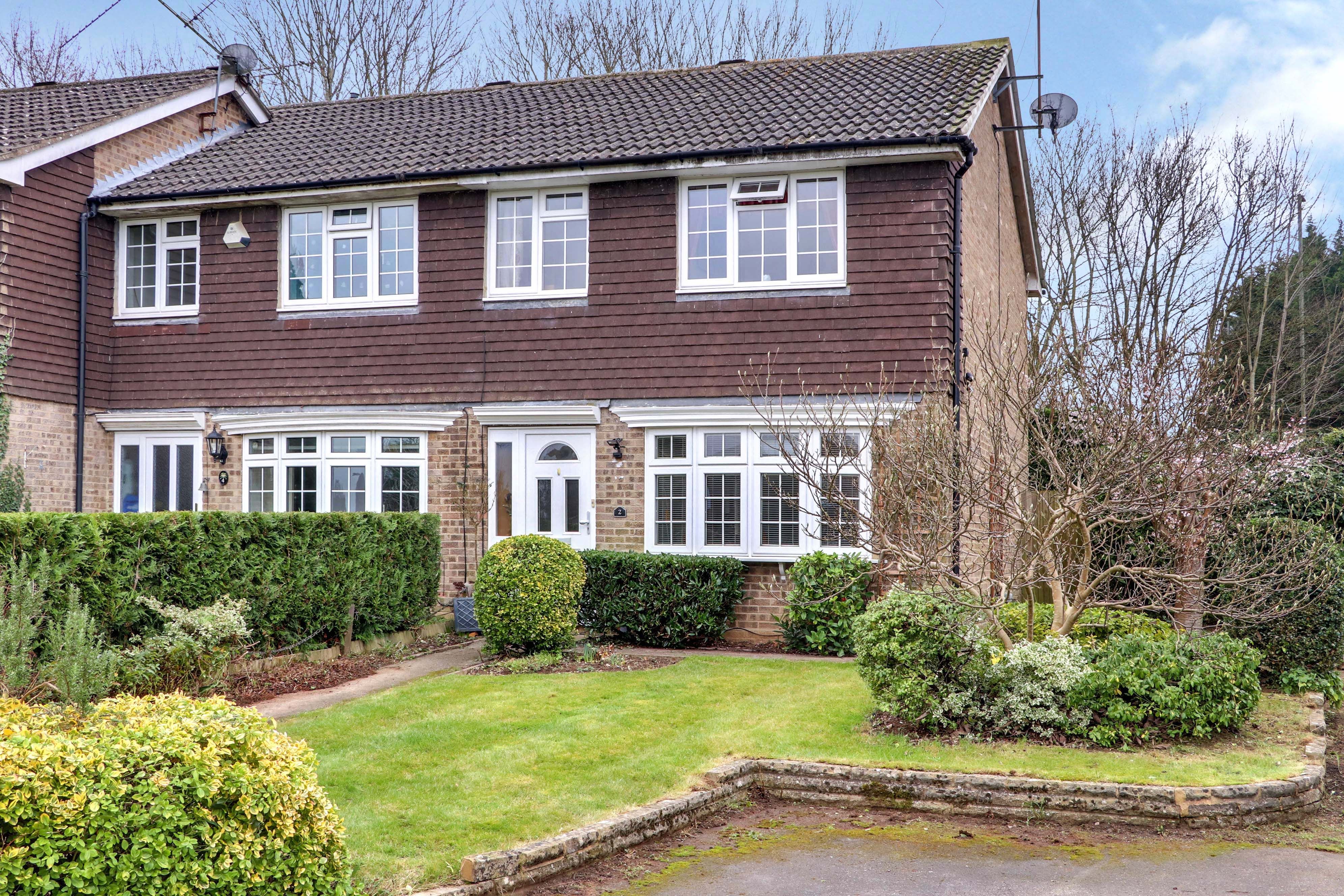 House Partridge Way in Guildford