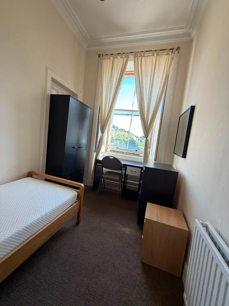 Room South Clerk Street in City of Edinburgh