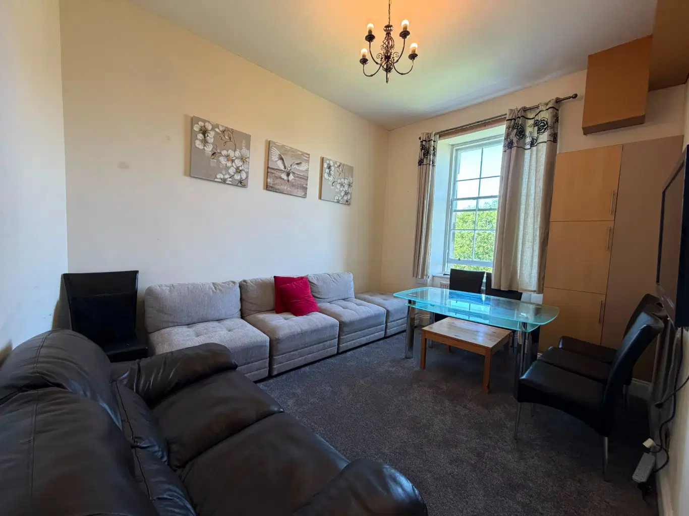 Room South Clerk Street in City of Edinburgh