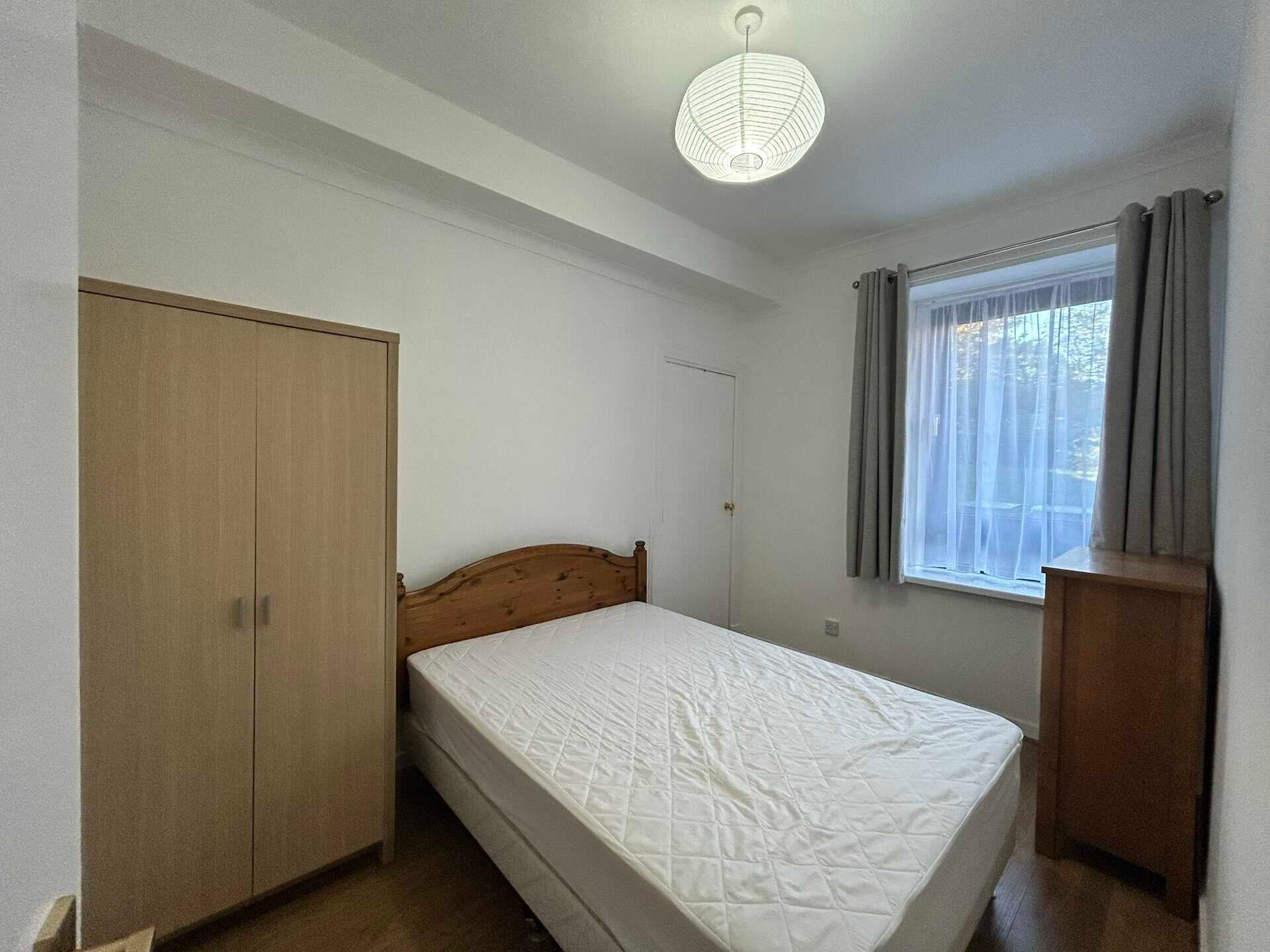 Flat Walker Place in Aberdeen City