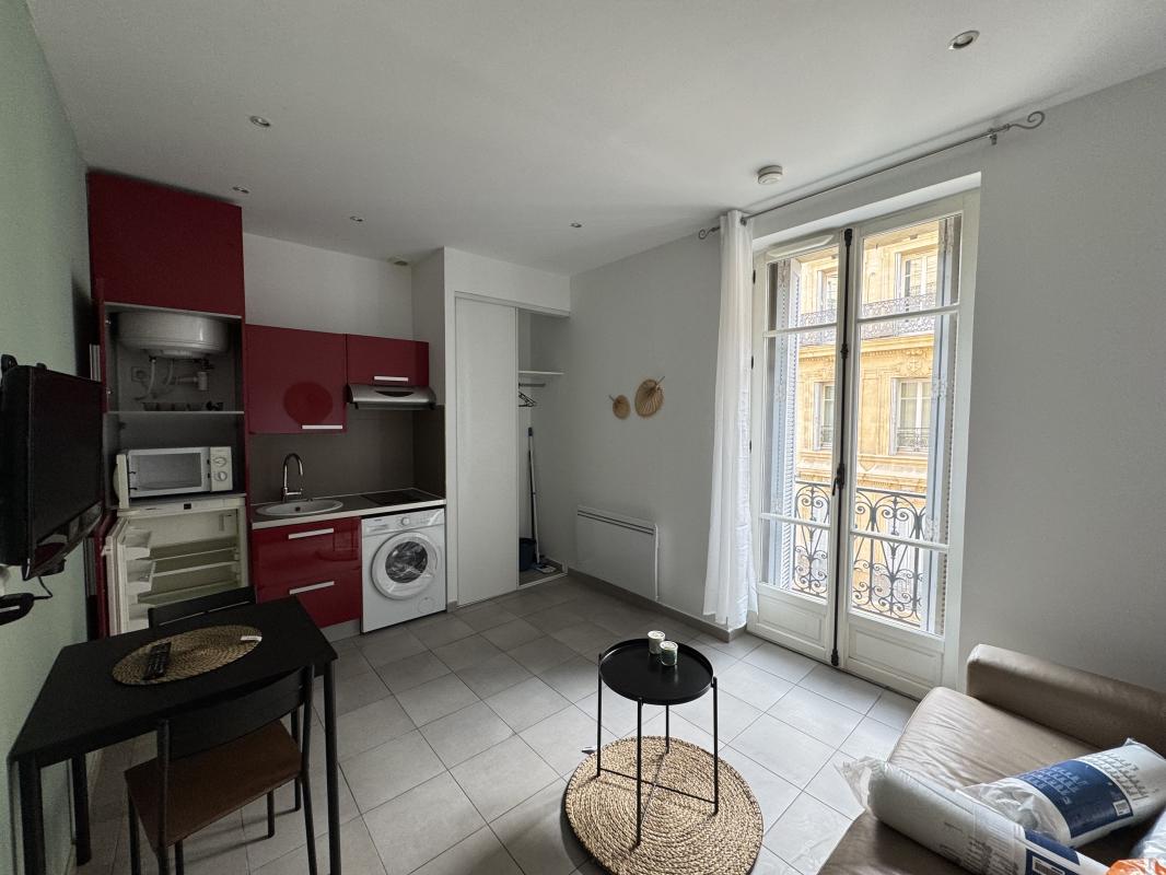 Flat Rue de la République in Marseille