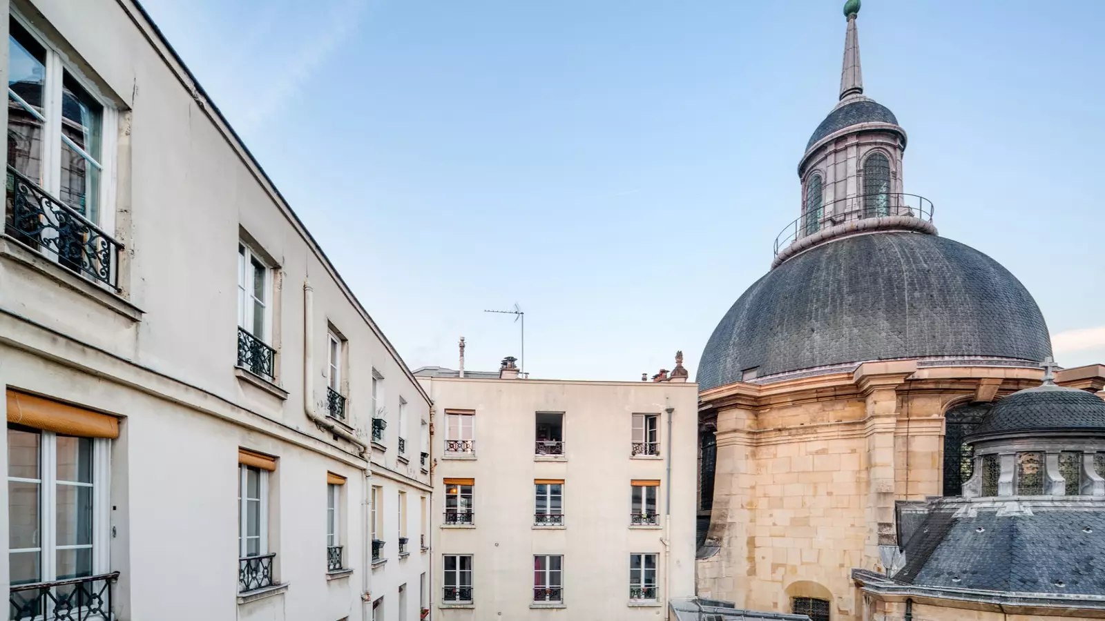 Appartement Rue Saint-Antoine à Paris