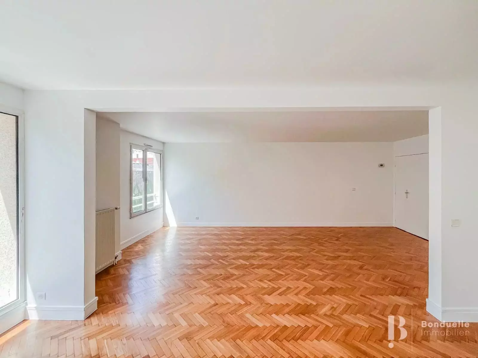 Appartement Place Léon Blum à Paris