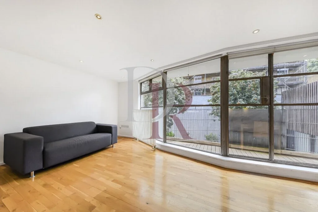 House Bridel Mews in Greater London