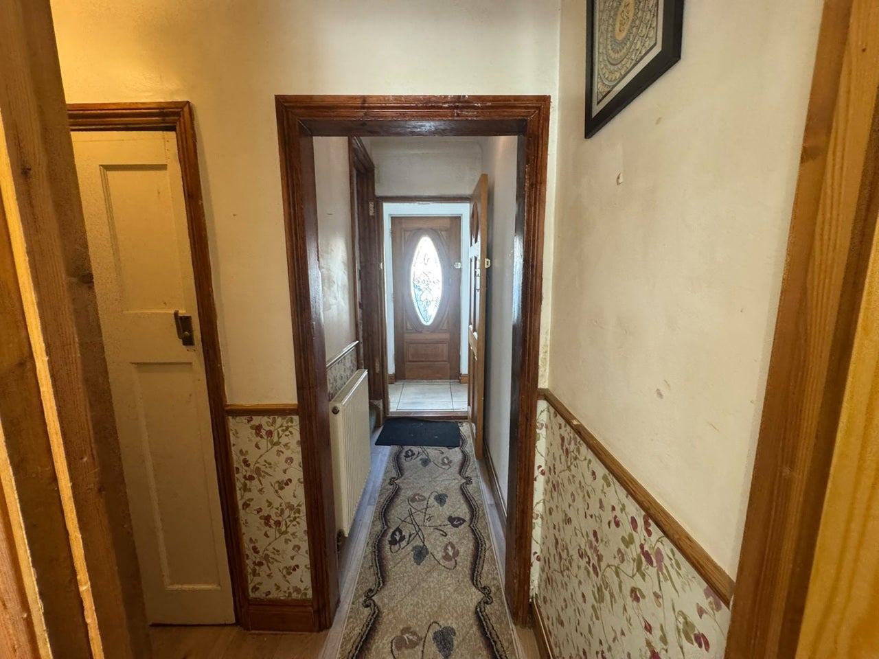 Flat Fairlop Gardens in Greater London