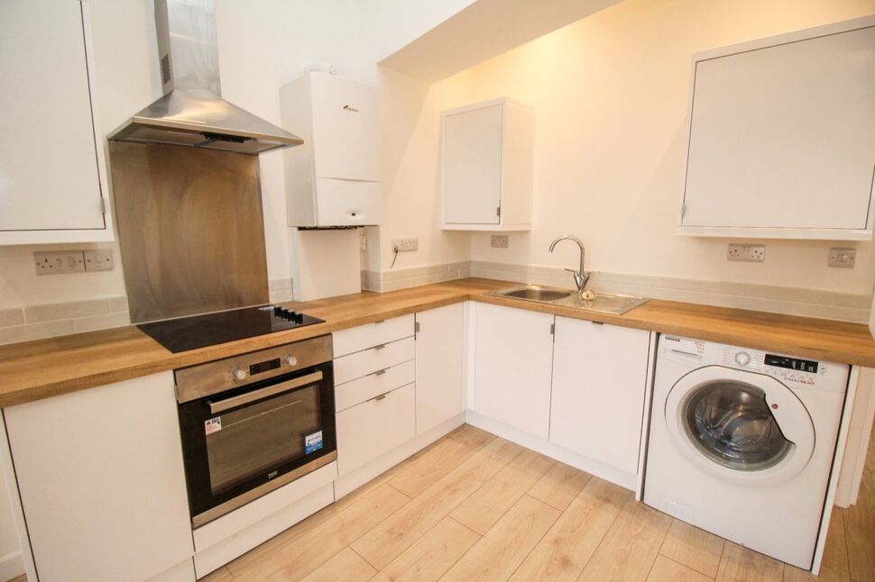 Flat West Hill in Portishead