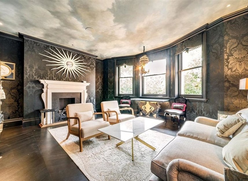 Flat Hans Place in Greater London