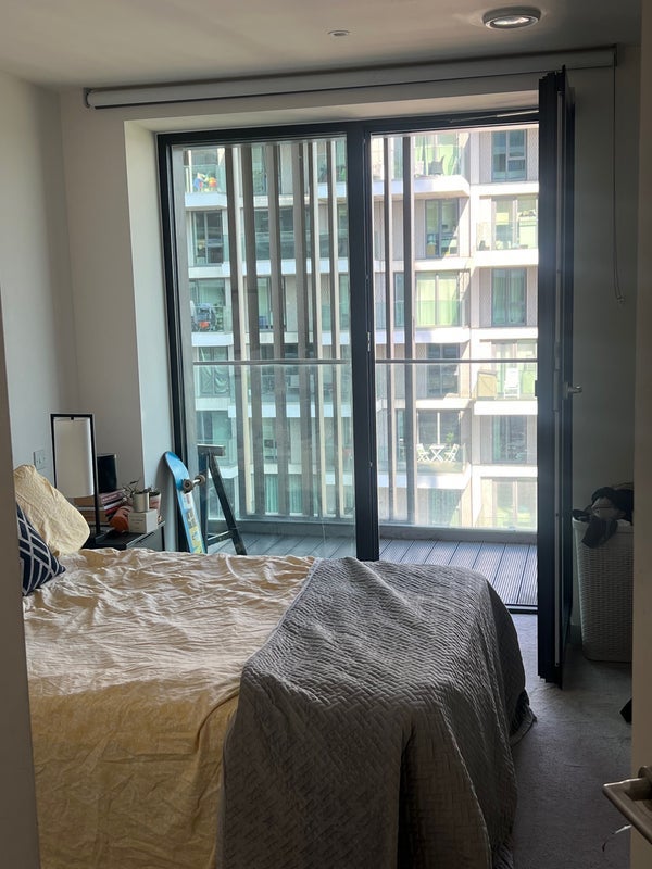 Room Riverside Walk in Greater London