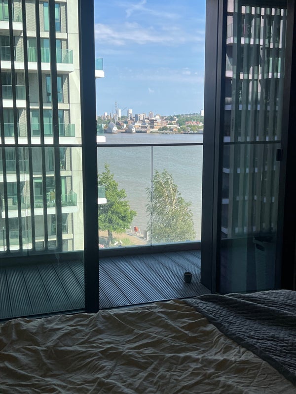 Room Riverside Walk in Greater London