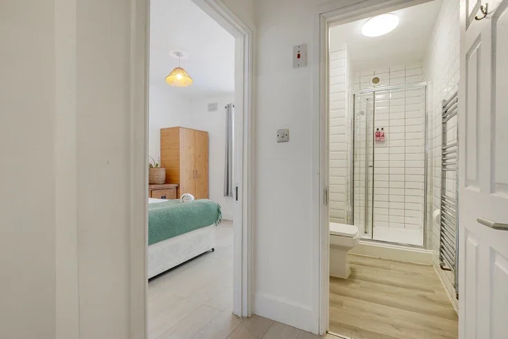House Watts Close in Greater London