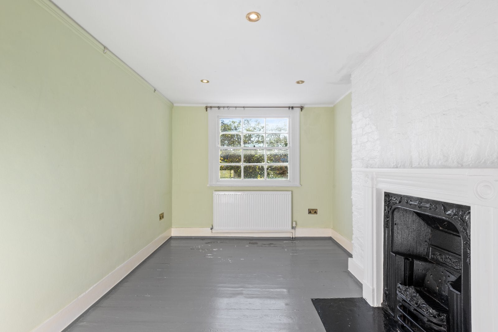House Ripplevale Grove in Greater London
