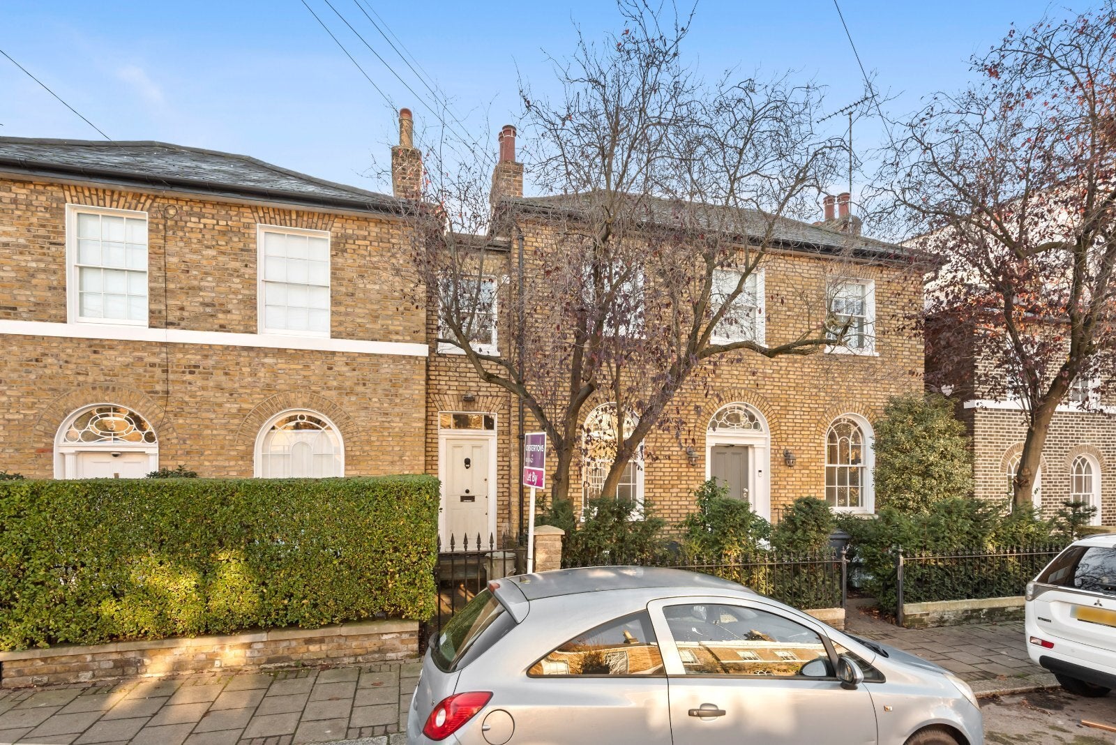 House Ripplevale Grove in Greater London