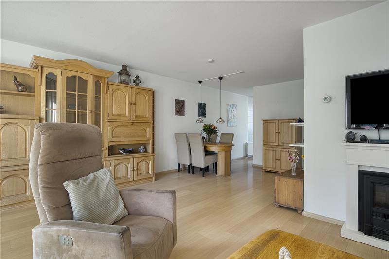 Tussenwoning te koop: Lilastraat 36, Almere