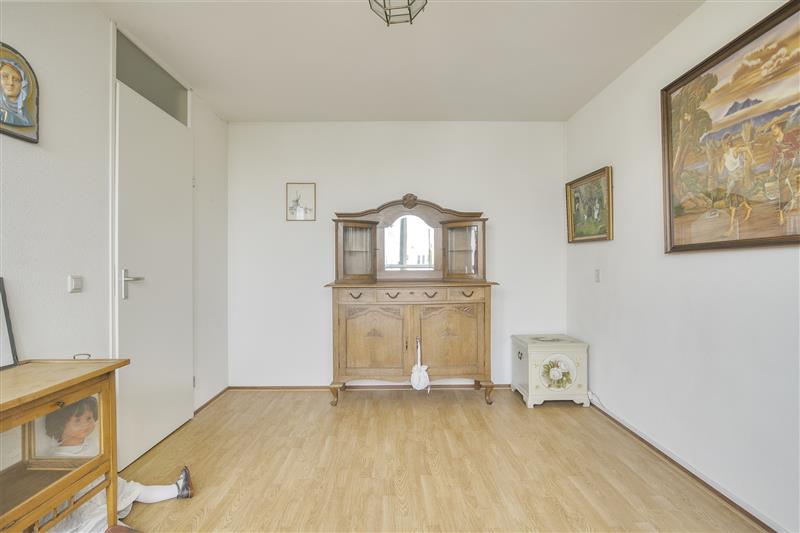 Tussenwoning te koop: Lilastraat 36, Almere