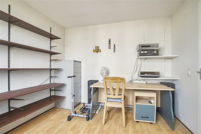 Tussenwoning te koop: Lilastraat 36, Almere