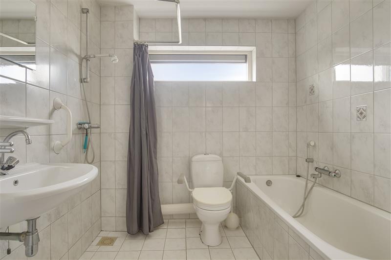 Tussenwoning te koop: Lilastraat 36, Almere