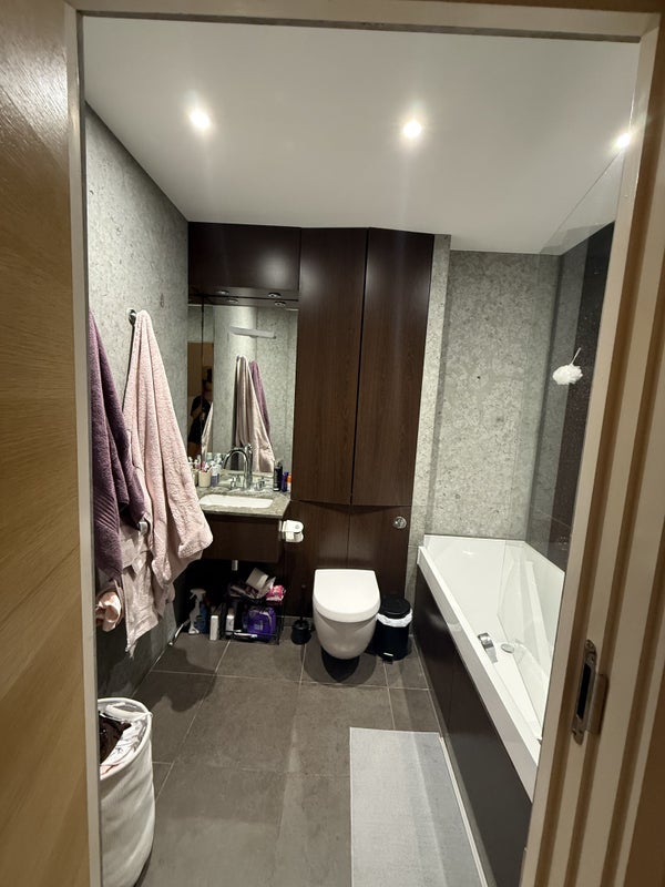 Room A202 in Greater London