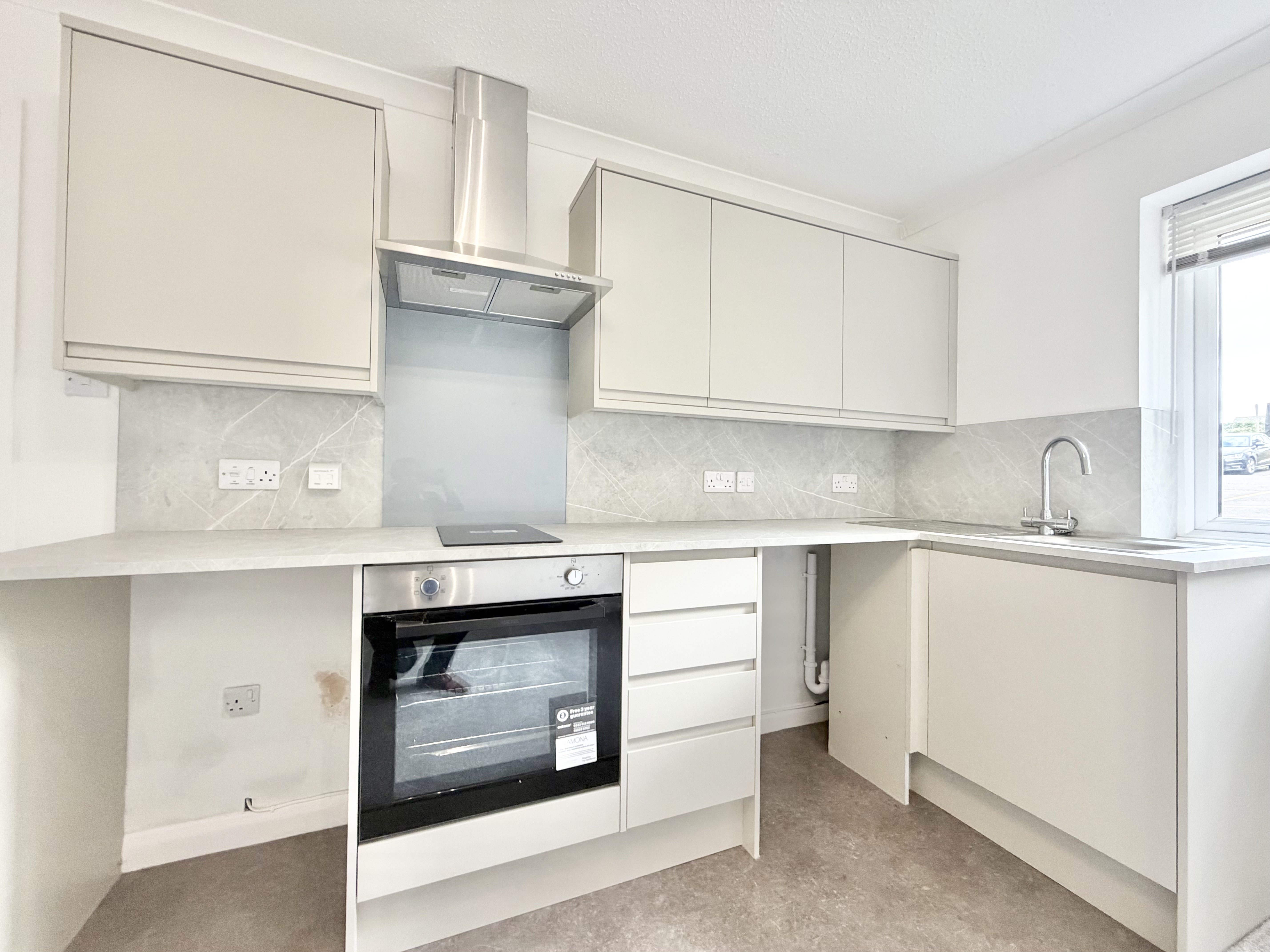 Flat Andover Road in Ludgershall