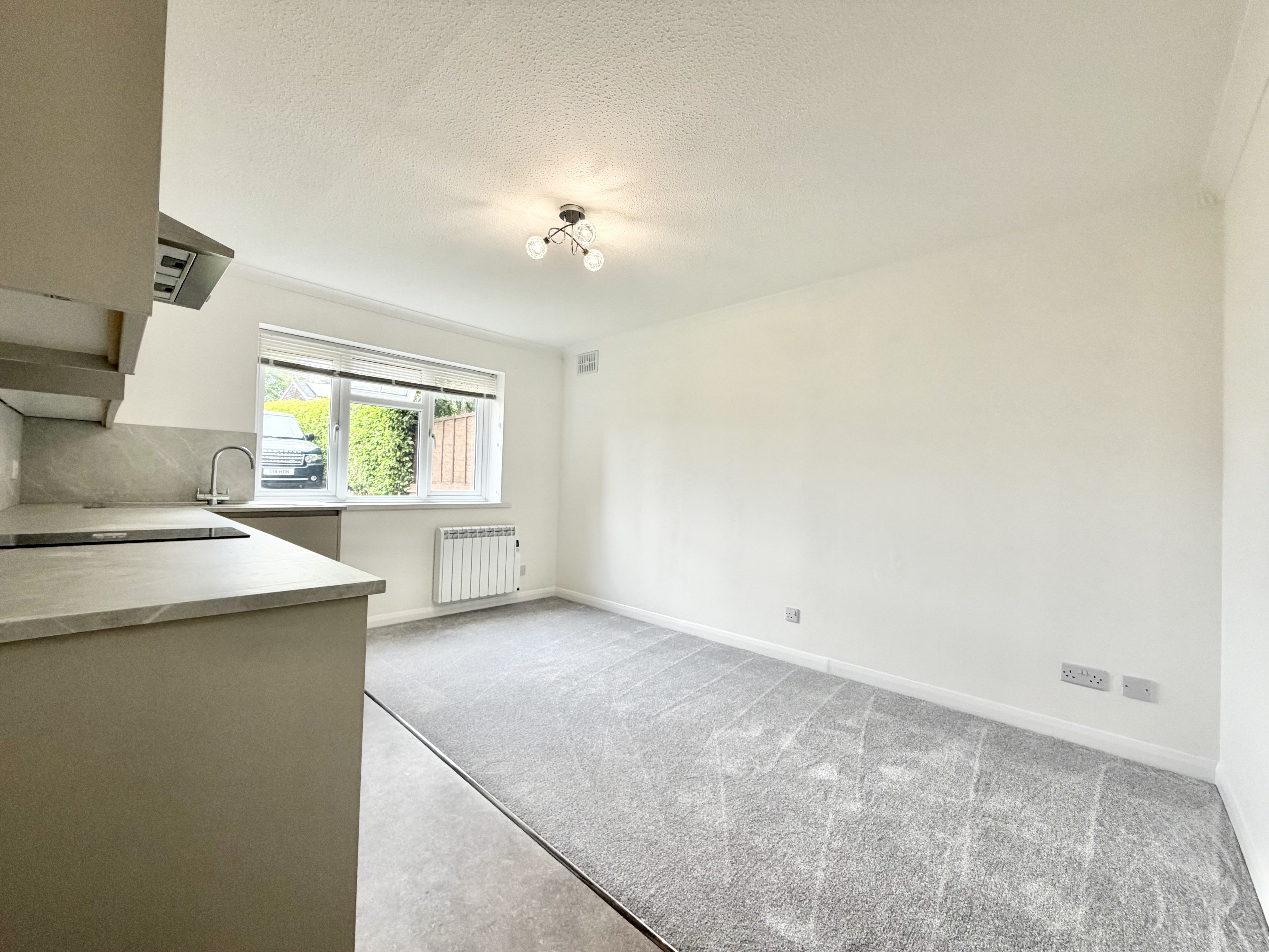 Flat Andover Road in Ludgershall
