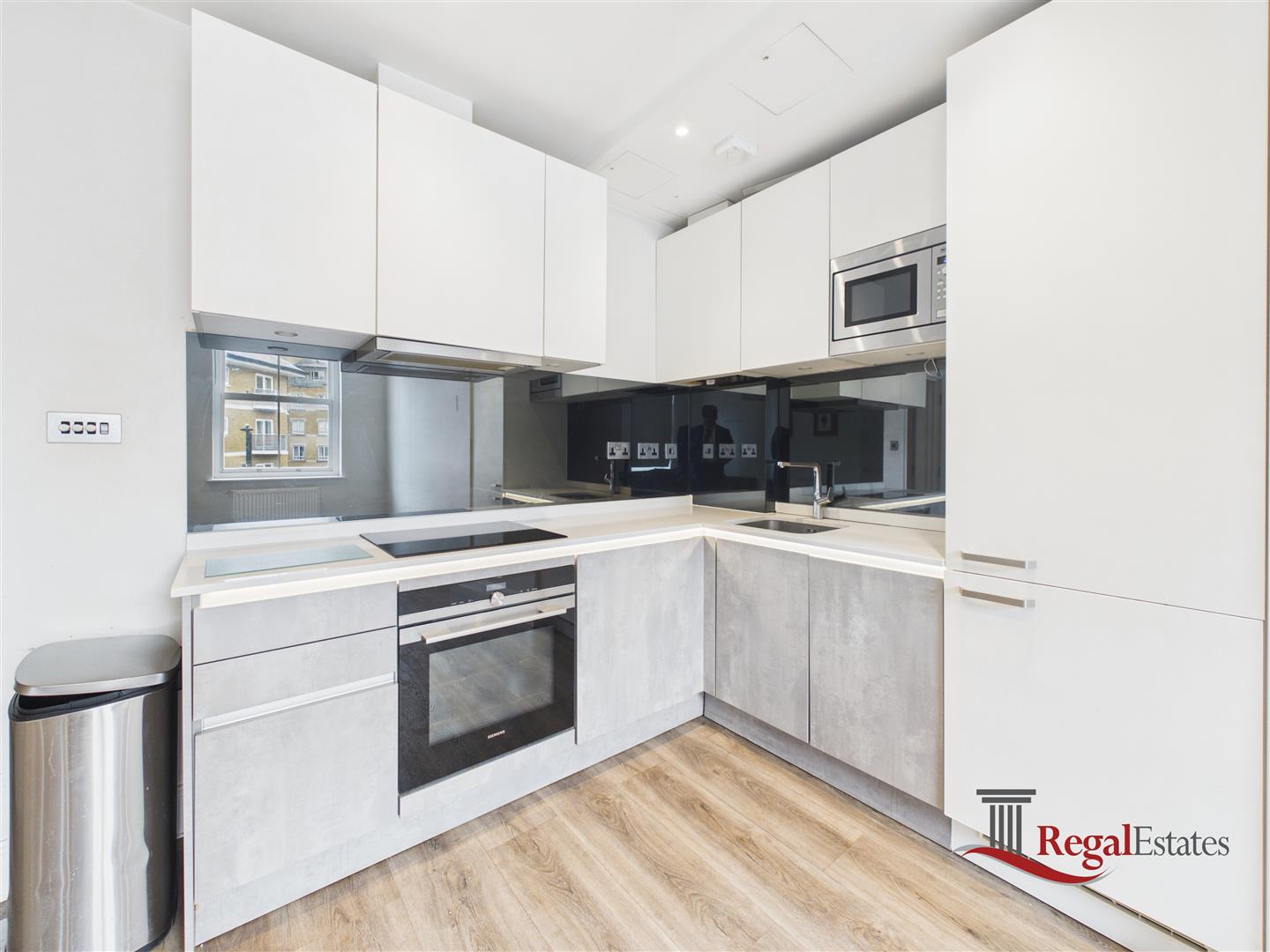 Flat Harrow Road in City of Westminster