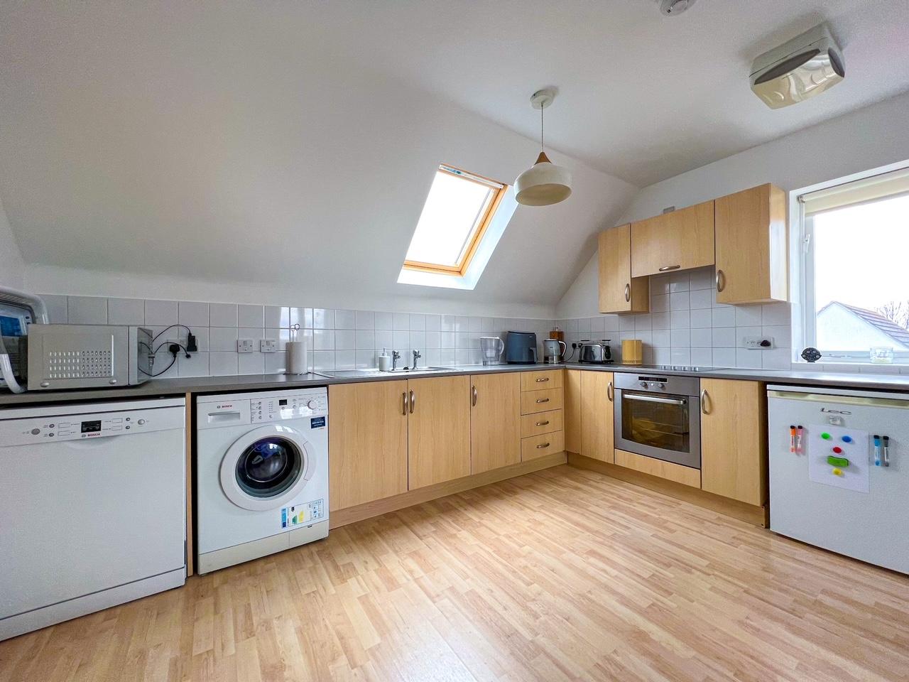Flat Chandlers Close in Walton on Thames