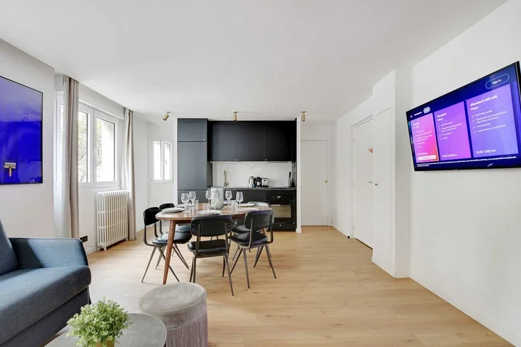 Appartement Avenue Claude Vellefaux à Paris