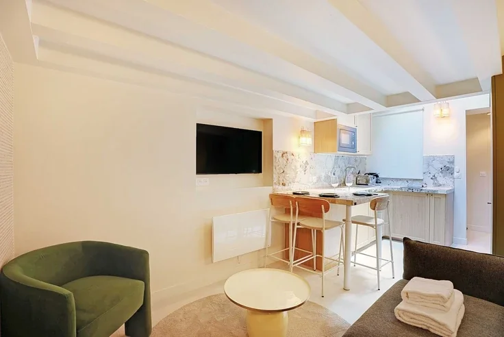 Appartement Rue du Château Landon à Paris