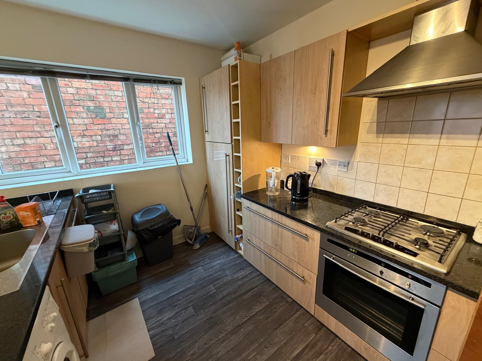 Flat Weedon Road in Northampton