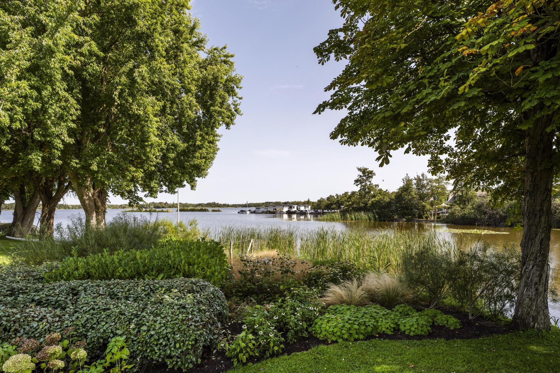 Vrijstaande woning te koop: Horndijk 2A, Loosdrecht