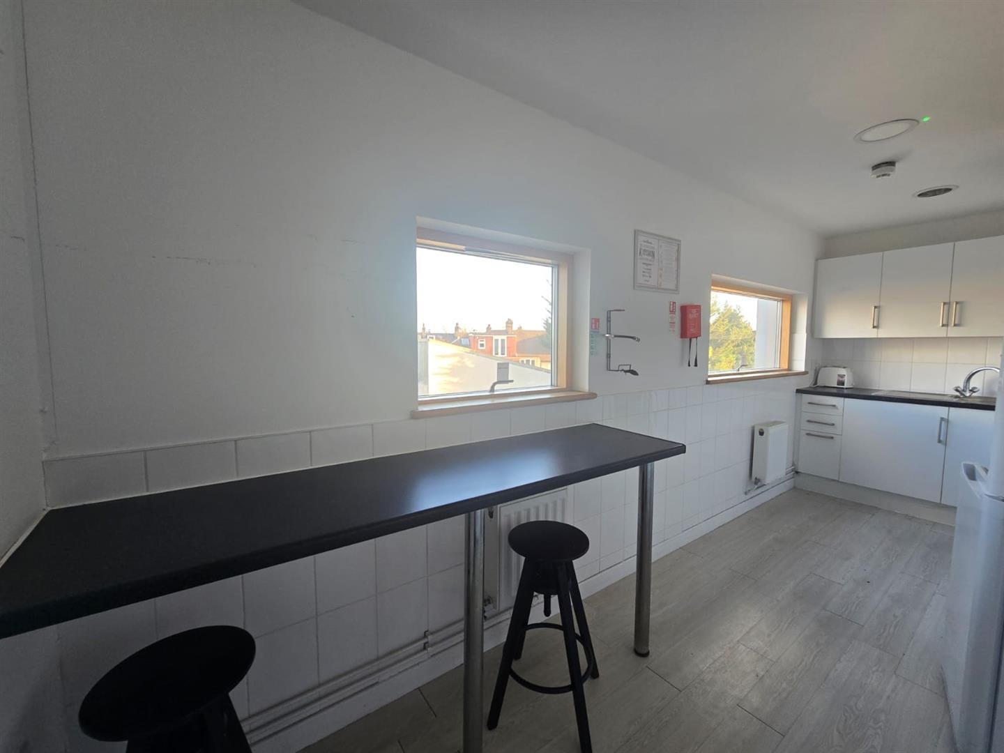 Flat Burlington Road in Greater London