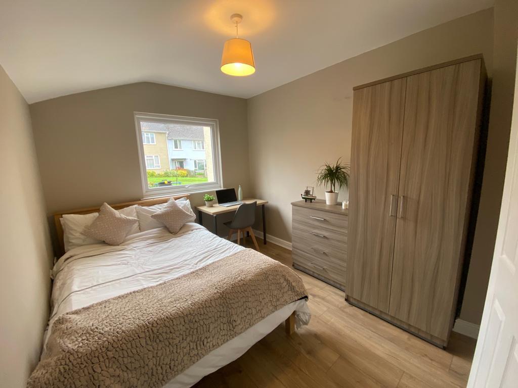 Flat Sheepwood Road in Bristol