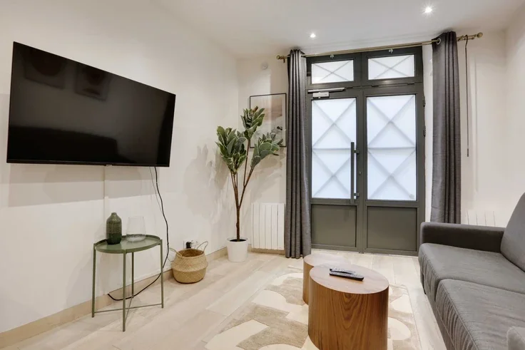 Appartement Rue de Savoie à Paris