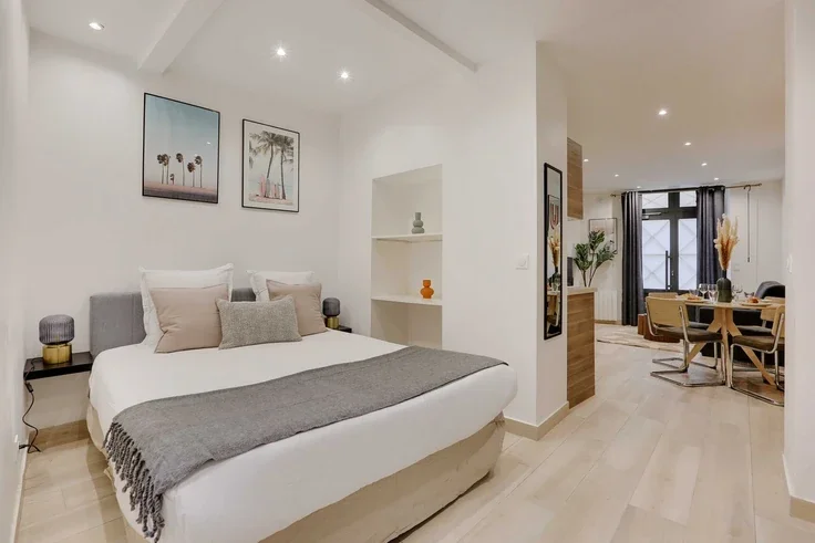 Appartement Rue de Savoie à Paris
