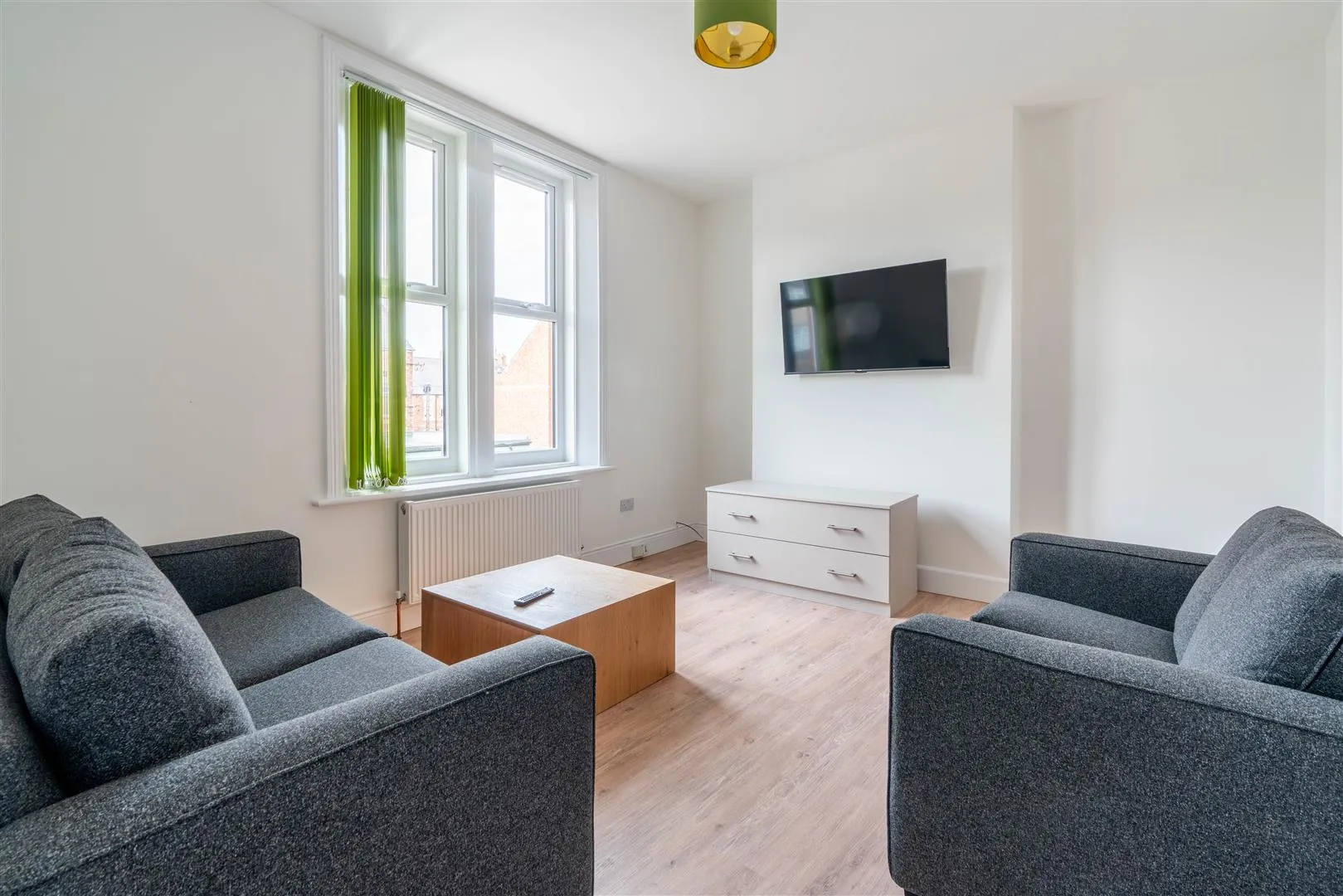 Flat Heaton Road in Newcastle upon Tyne