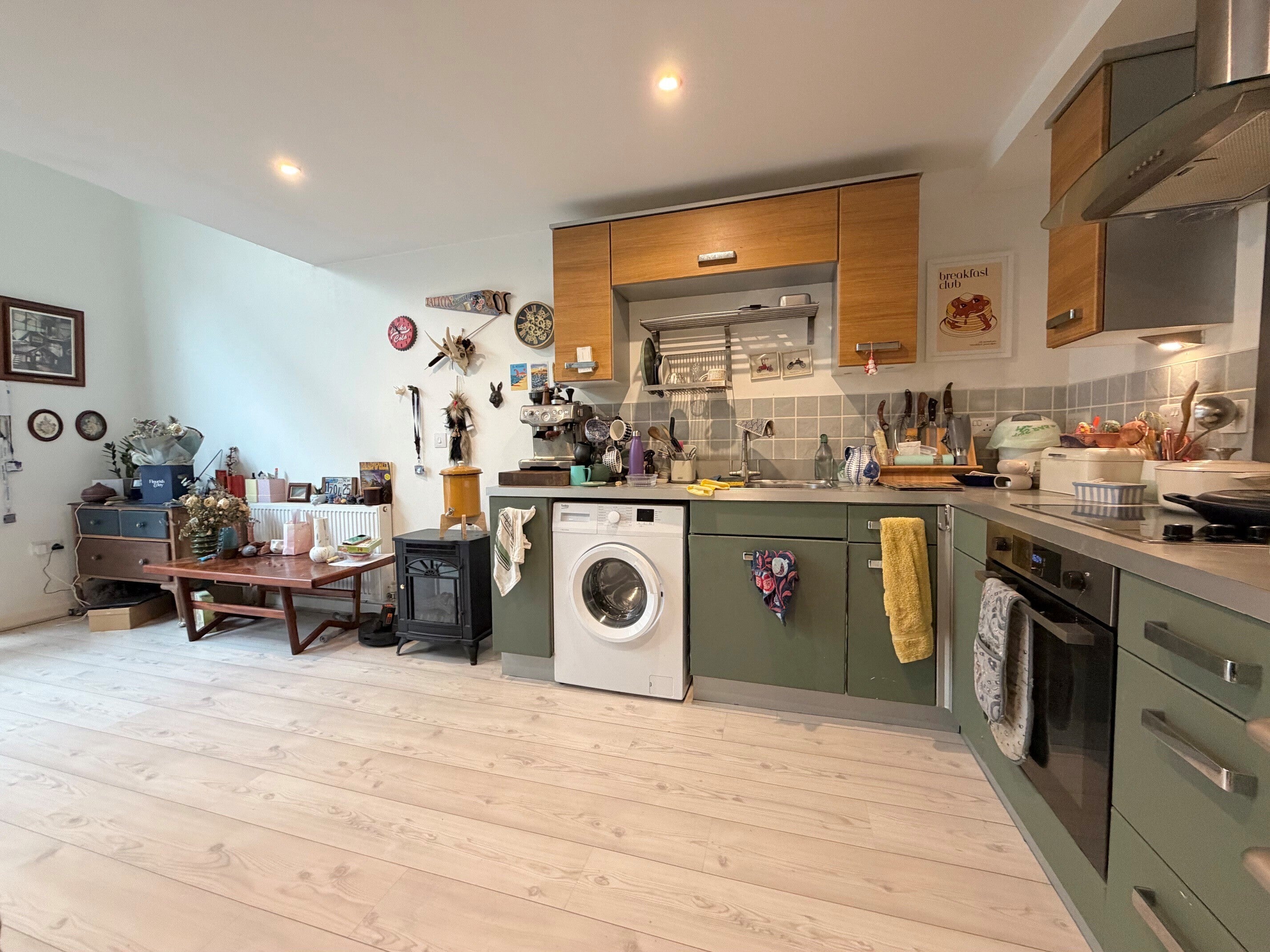 Flat Grants Yard in East Staffordshire