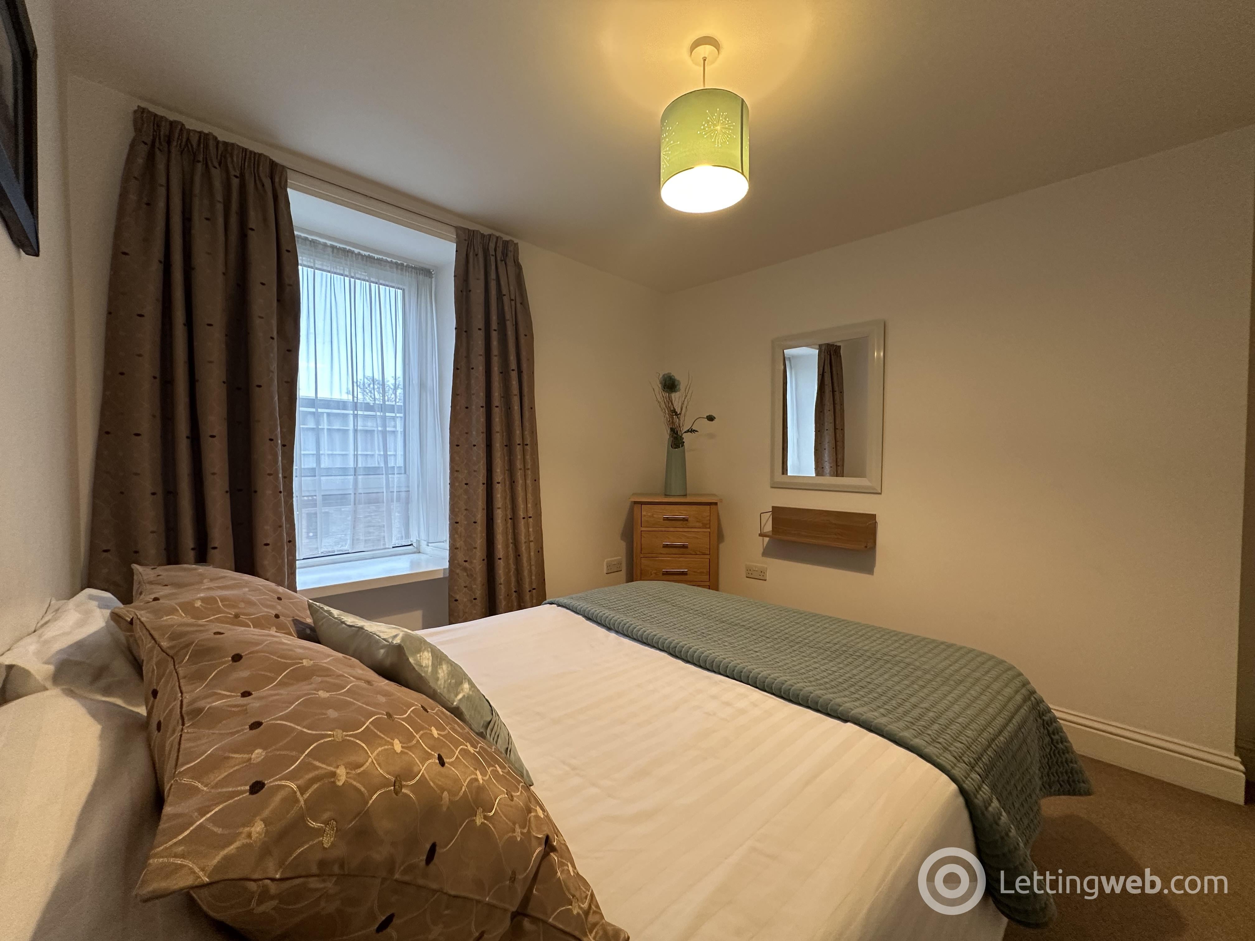 Flat Holburn Street in Aberdeen City