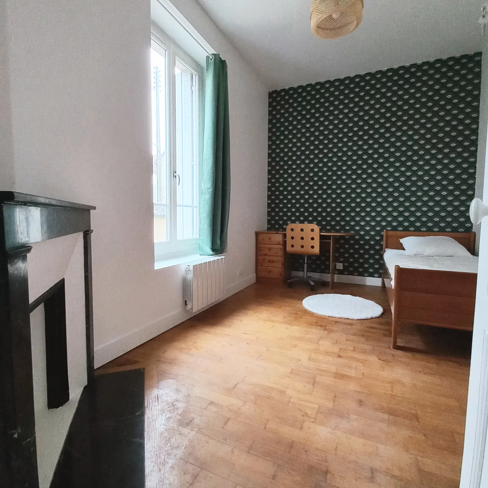 Room Rue des Carrières in Pontoise