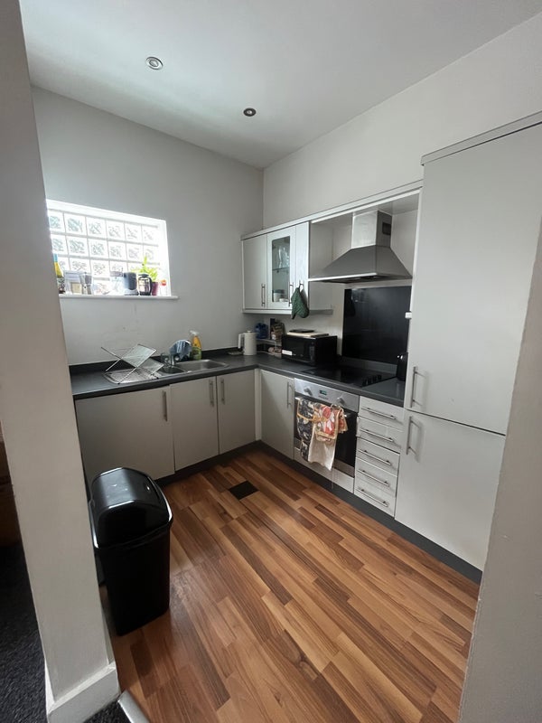 Room Vicker Grove in Manchester