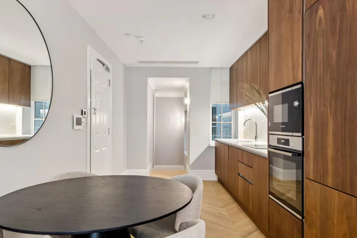 Flat Great Cumberland Place in City of Westminster