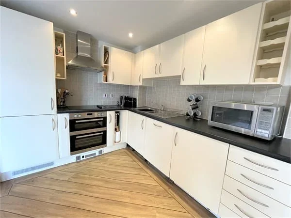 Flat King's Road in Mumbles