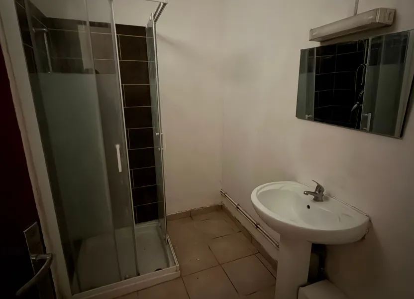 Flat Petit Chemin de Saint-Georges in Tarascon