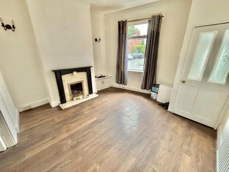 House Lancaster Avenue in Failsworth