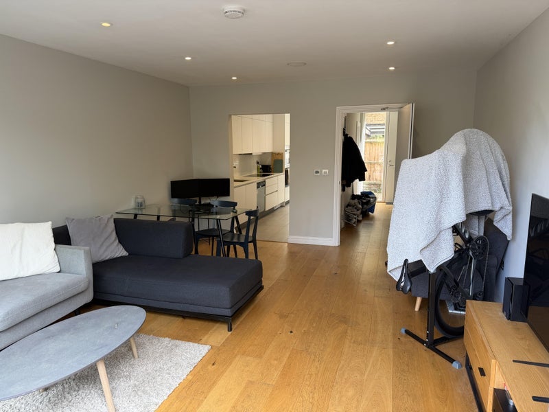 Room Clapham Manor Street in Greater London