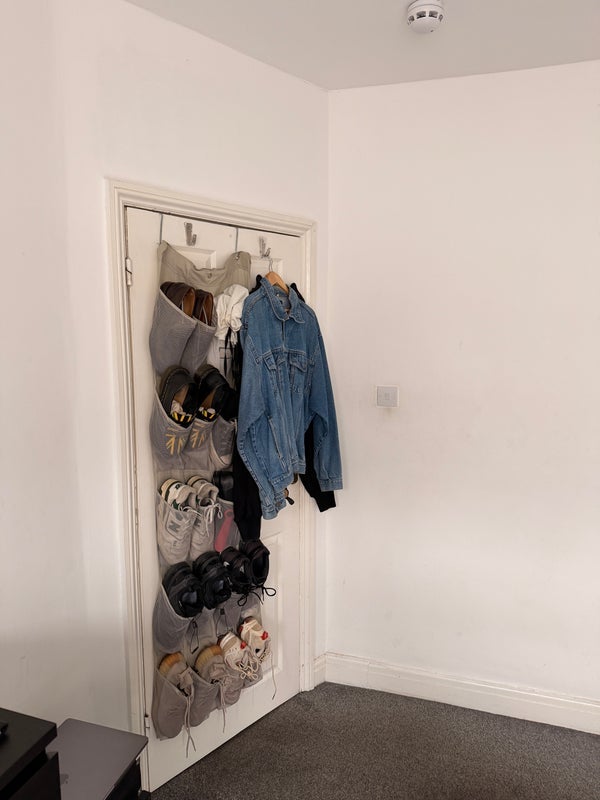 Room Tollington Road in Greater London